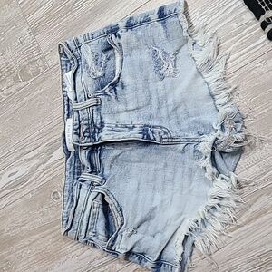 Fray shorts